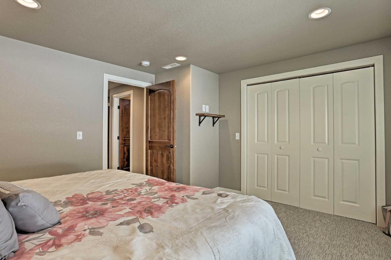 Lead Family Home With Hot Tub, 2 Mi To Deer Mountain Luaran gambar