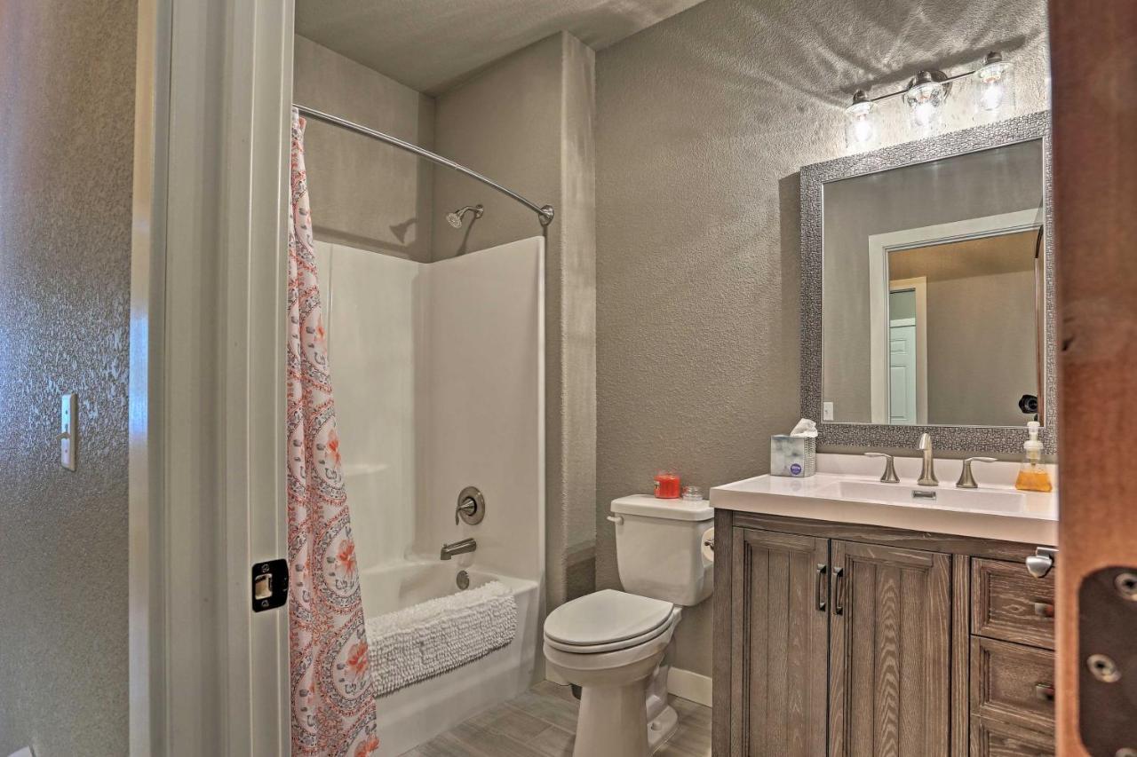 Lead Family Home With Hot Tub, 2 Mi To Deer Mountain Luaran gambar